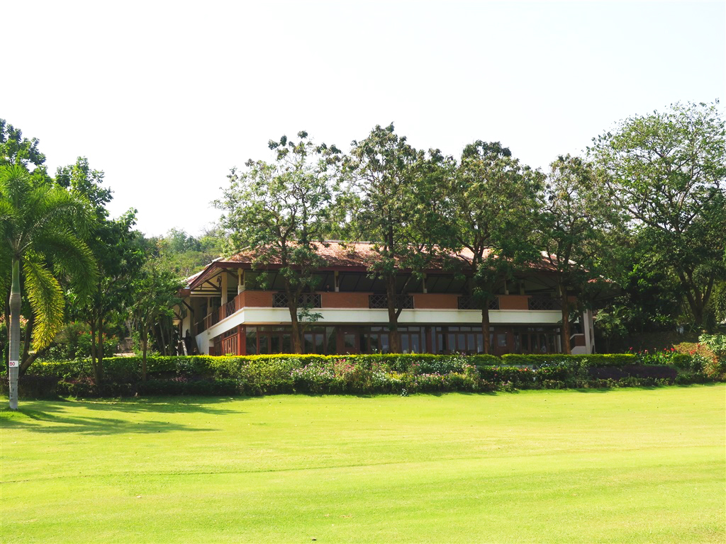 Kaeng Krachan Country Club & Resort